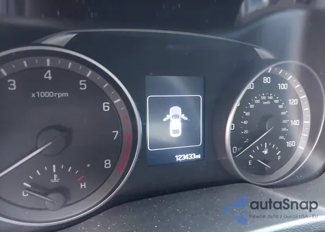 2018 Hyundai Elantra Value Edition из США, поврежденный, VIN 5NPD84LF8JH274200